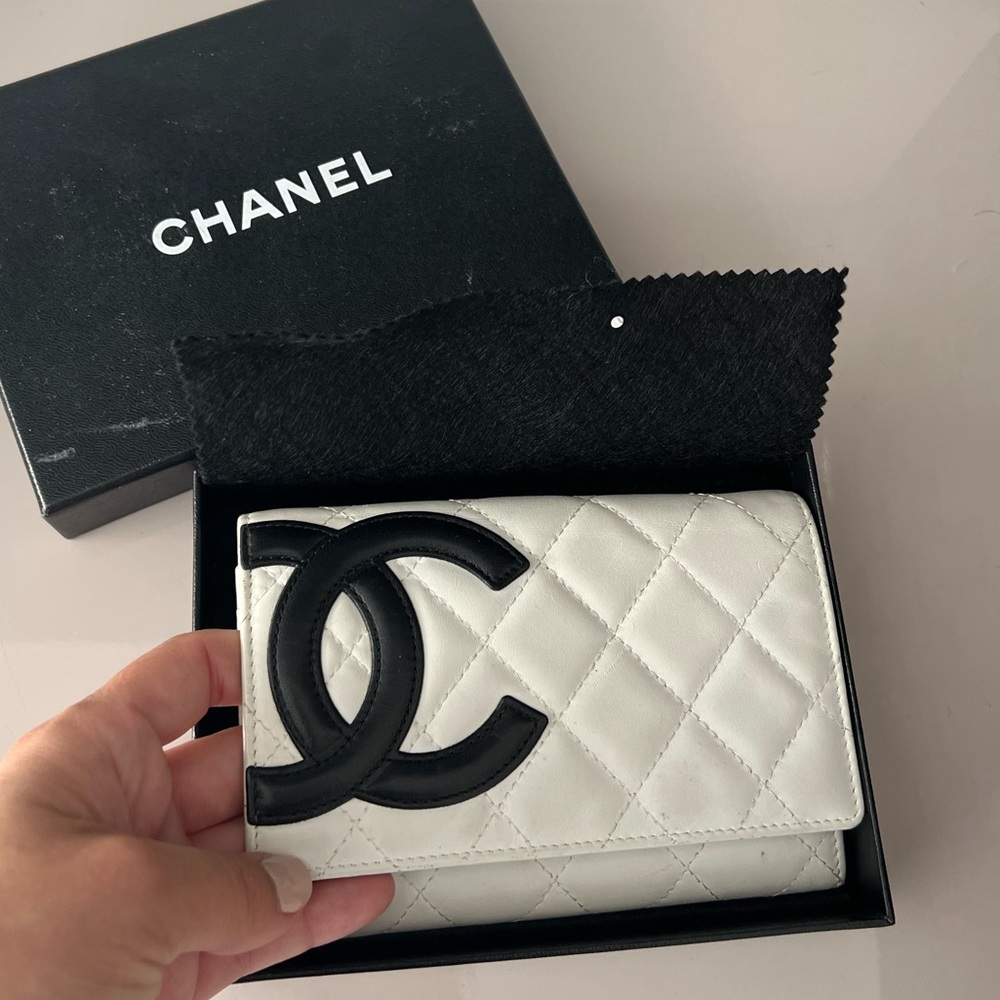 ⭐️ 🌴 Chanel Wallet